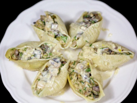 Макароны ракушки фаршированные грибами
