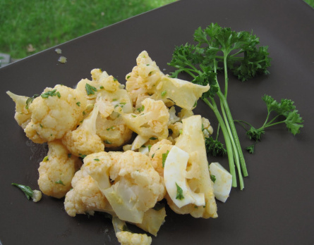 Цветная капуста с грибами и сыром